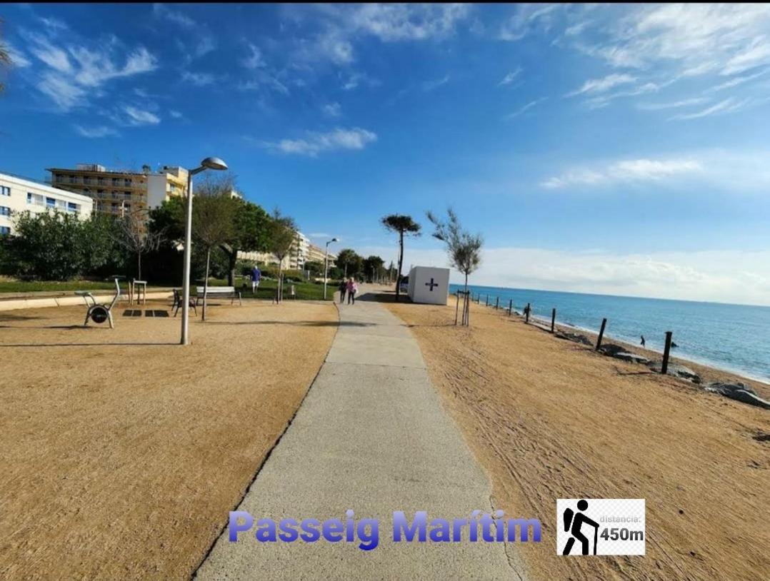 Apartamento En La Costa Del Maresme Pineda de Mar Exteriör bild
